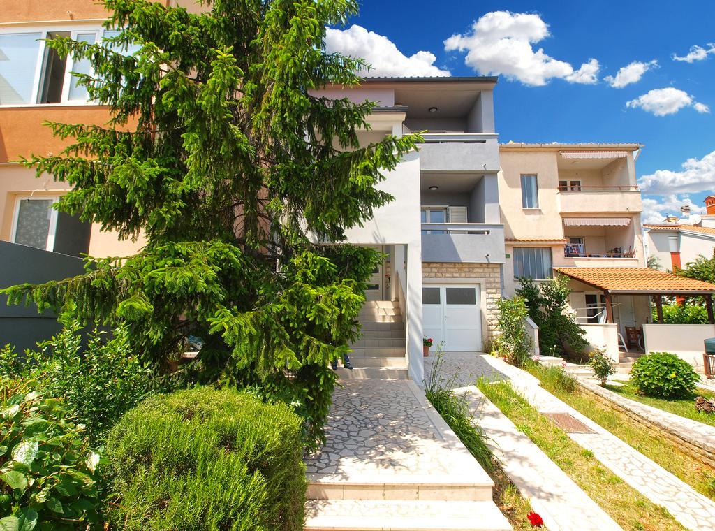 Apartments Nadija 1366 Pula Extérieur photo