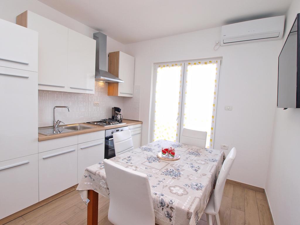 Apartments Nadija 1366 Pula Extérieur photo
