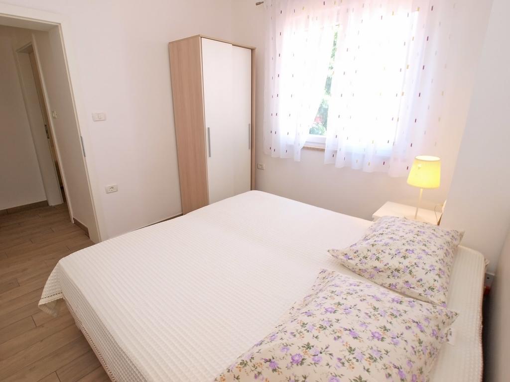 Apartments Nadija 1366 Pula Extérieur photo